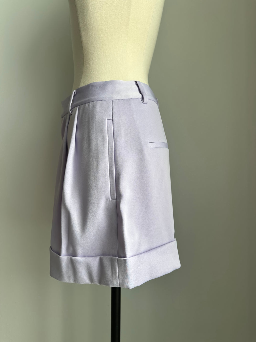 Alice & Olivia Lavender Shorts