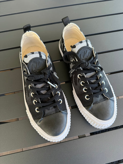 Alexander McQueen Sneakers in Black/White Denim & Leather
