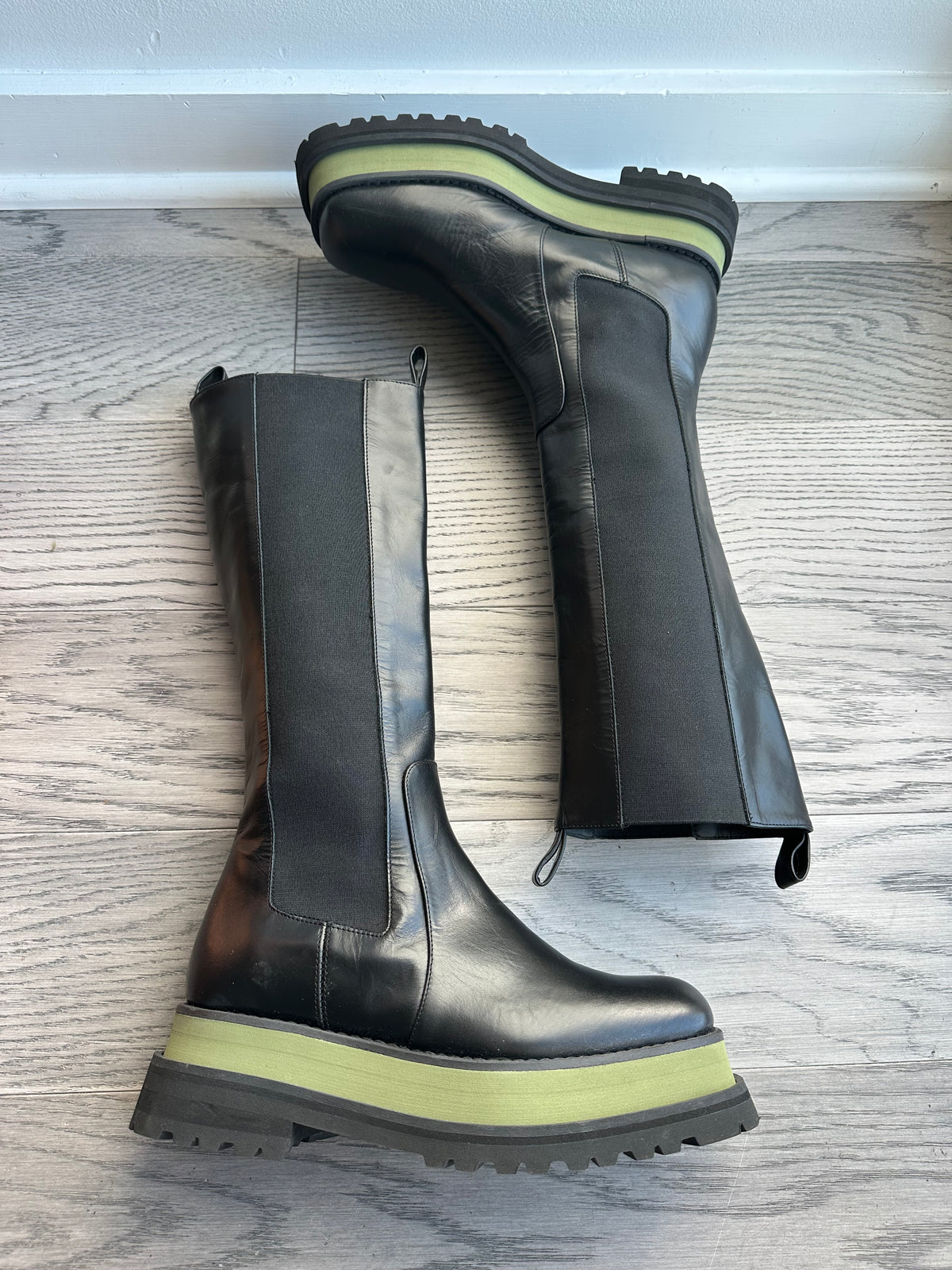 Paloma Barcelo Cora Knee High Platform Boots in Black