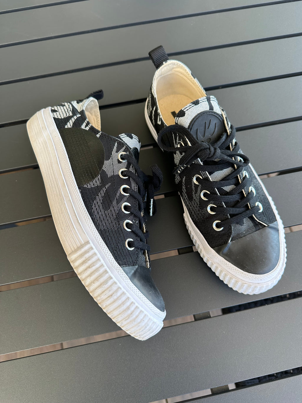 Alexander McQueen Sneakers in Black/White Denim & Leather