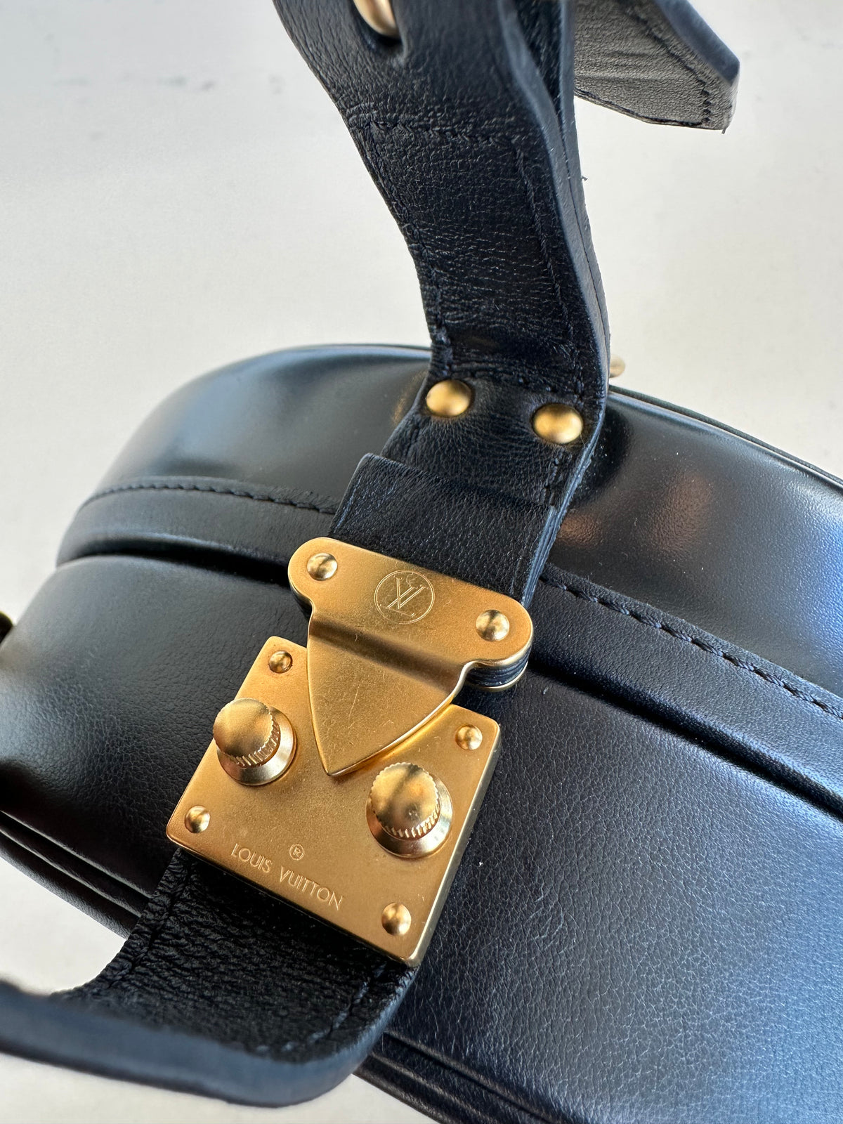 Louis Vuitton Petite Boite Chapeau in Anachro Bleu