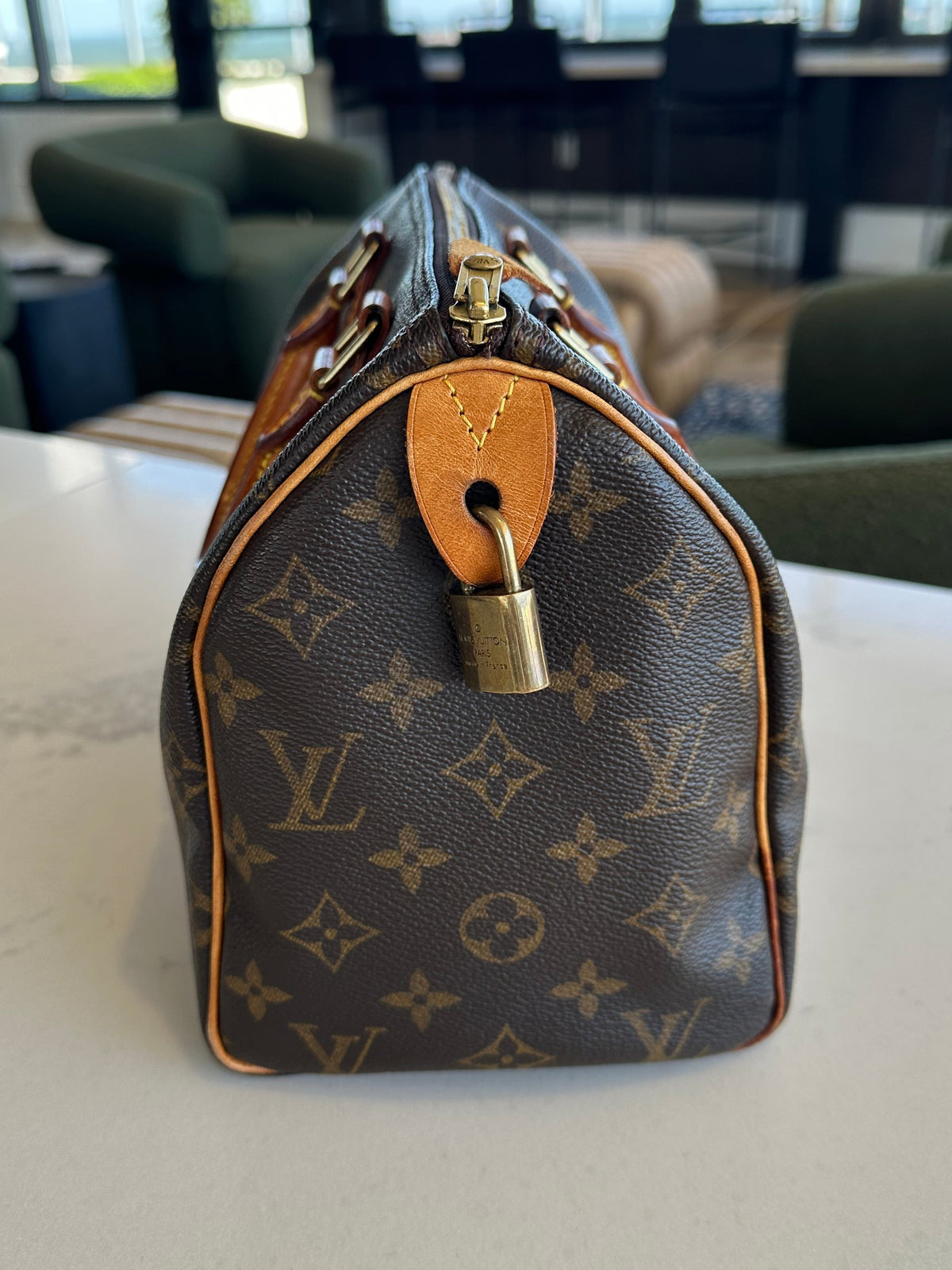 Louis Vuitton Speedy 25 in Brown Monogram