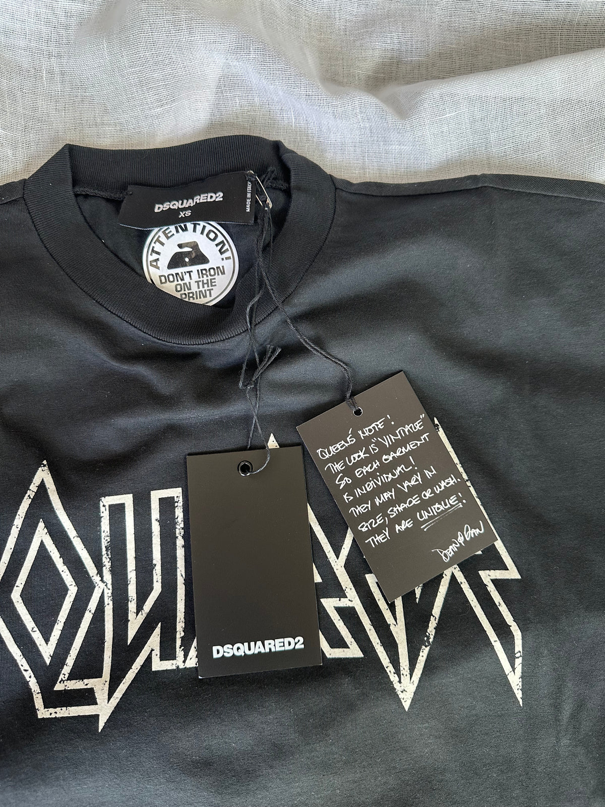 Dsquared2 Black Graphic T-shirt